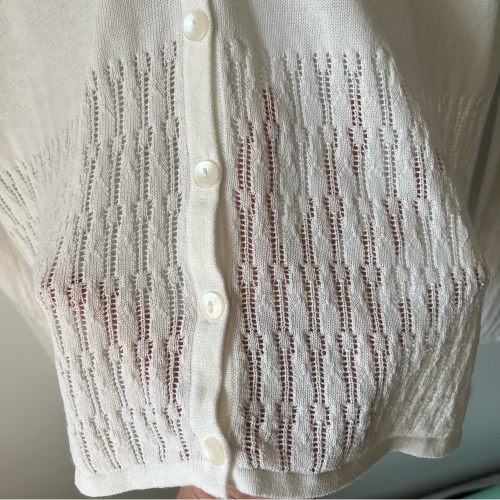 Liz Claiborne Liz Sport White Long Sleeve Cardigan, Size M - Picture 3 of 6